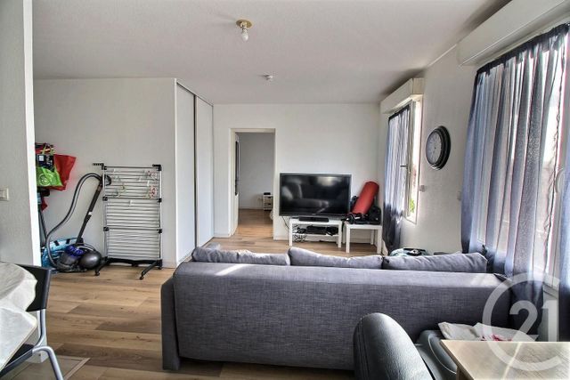 Appartement F2 à vendre - 2 pièces - 45 m2 - Bordeaux - 33 - AQUITAINE