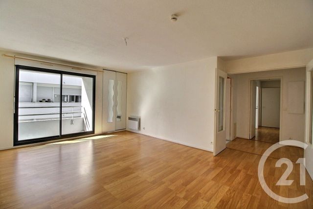 Appartement T3 à vendre - 3 pièces - 74,37 m2 - Bordeaux - 33 - AQUITAINE