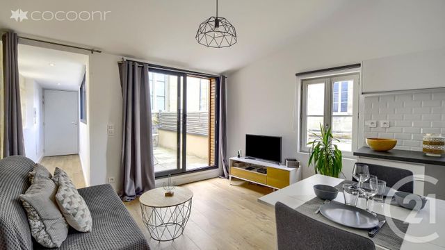 Appartement T2 à vendre - 2 pièces - 44 m2 - Bordeaux - 33 - AQUITAINE