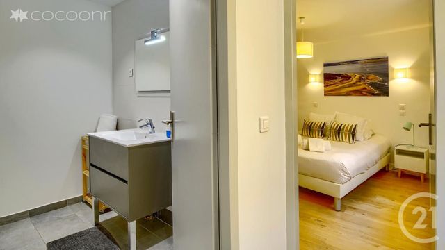 Appartement T2 à vendre - 2 pièces - 44 m2 - Bordeaux - 33 - AQUITAINE