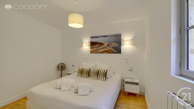 Appartement T2 à vendre - 2 pièces - 44 m2 - Bordeaux - 33 - AQUITAINE