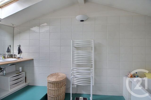 Afficher la photo en grand Appartement à vendre - 3 pièces - 62 m2 - Bordeaux - 33 - AQUITAINE