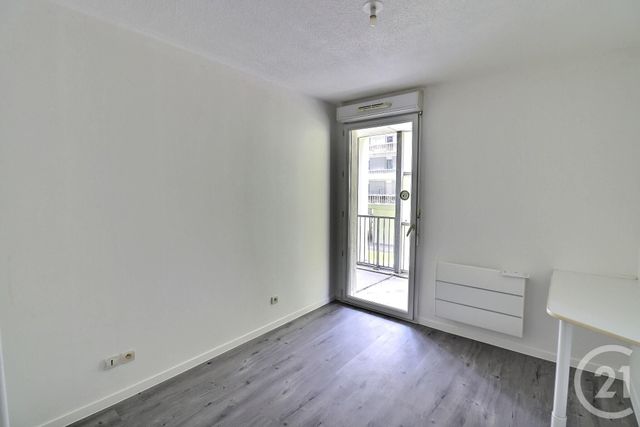 Appartement F4 à vendre - 4 pièces - 84 m2 - Bordeaux - 33 - AQUITAINE