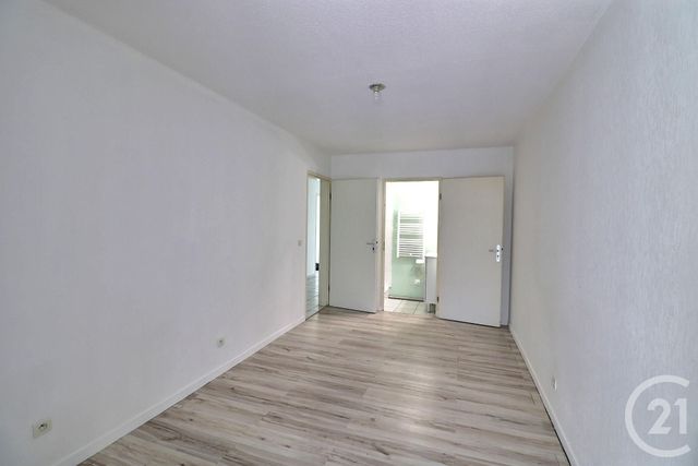 Appartement F4 à vendre - 4 pièces - 84 m2 - Bordeaux - 33 - AQUITAINE