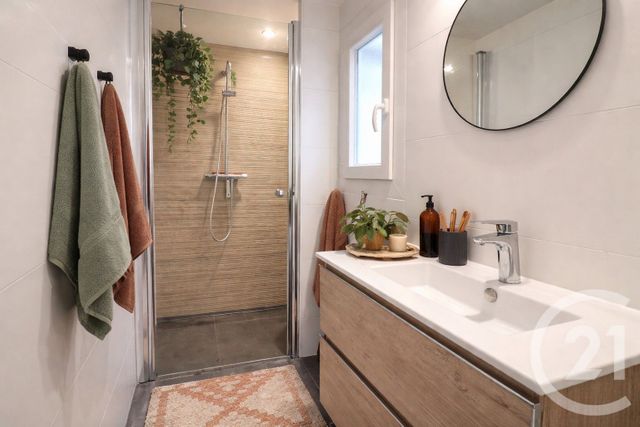 Appartement T2 &agrave; vendre - 2 pi&egrave;ces - 54,69 m2 - Bordeaux - 33 - AQUITAINE