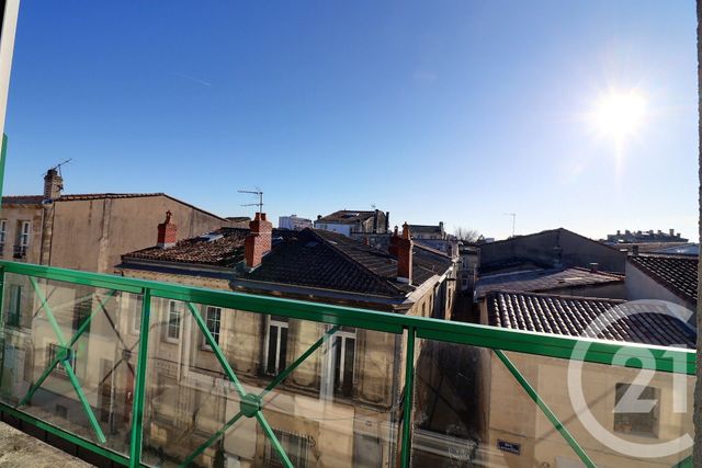 Appartement T4 &agrave; vendre - 4 pi&egrave;ces - 63,97 m2 - Bordeaux - 33 - AQUITAINE