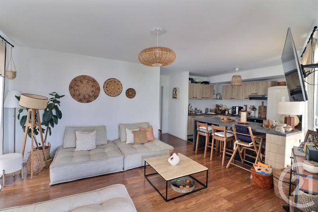 Appartement T4 &agrave; vendre - 4 pi&egrave;ces - 80,19 m2 - Bordeaux - 33 - AQUITAINE