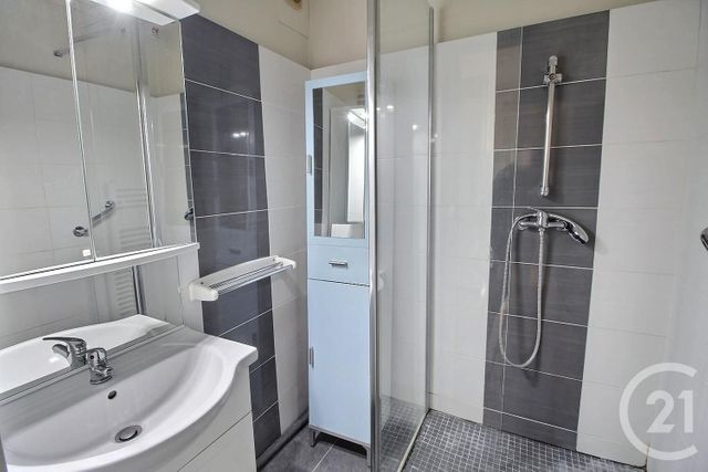 Appartement F4 &agrave; vendre - 4 pi&egrave;ces - 67,98 m2 - Bordeaux - 33 - AQUITAINE
