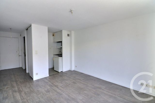 Appartement Studio &agrave; vendre - 1 pi&egrave;ce - 22,43 m2 - Bordeaux - 33 - AQUITAINE