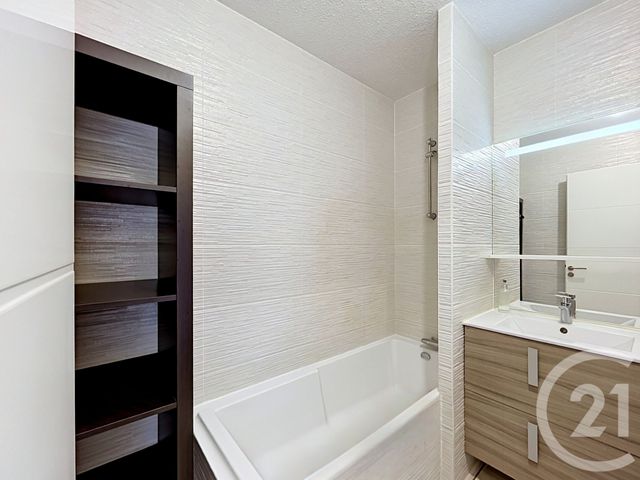 Appartement F3 &agrave; vendre - 3 pi&egrave;ces - 72,45 m2 - Bordeaux - 33 - AQUITAINE