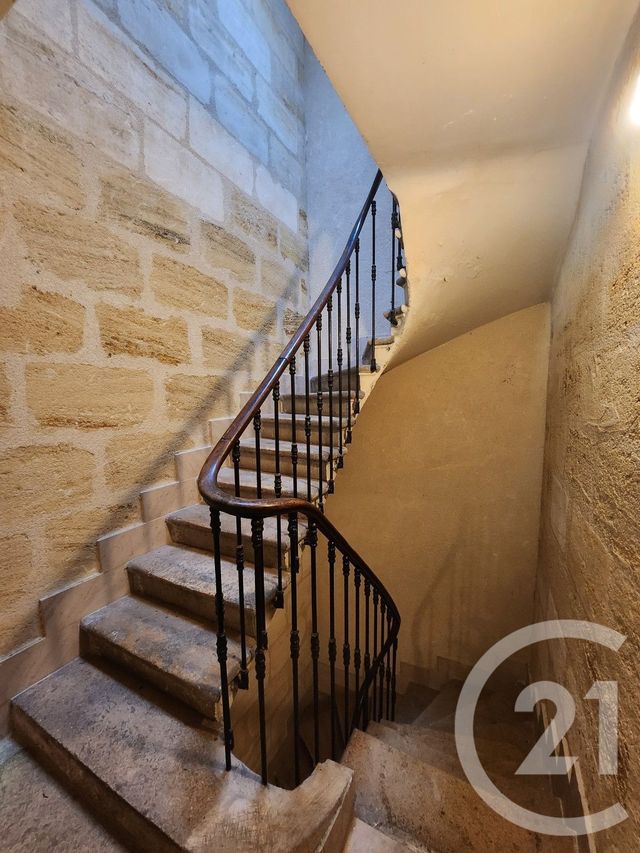 Appartement Studio &agrave; vendre - 1 pi&egrave;ce - 27,50 m2 - Bordeaux - 33 - AQUITAINE
