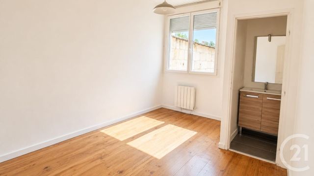 Appartement T2 &agrave; vendre - 2 pi&egrave;ces - 26 m2 - Bordeaux - 33 - AQUITAINE