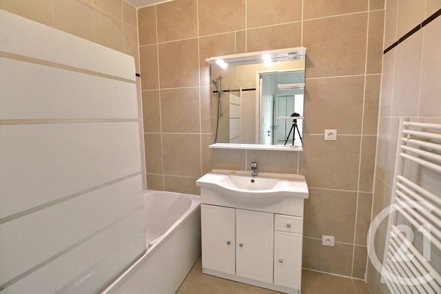 Appartement T3 &agrave; vendre - 3 pi&egrave;ces - 65,60 m2 - Villenave D Ornon - 33 - AQUITAINE