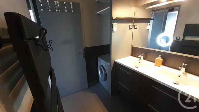 Appartement &agrave; louer - 2 pi&egrave;ces - 48,76 m2 - Bordeaux - 33 - AQUITAINE