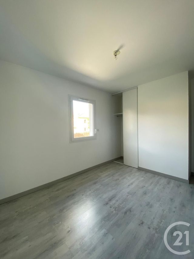 Appartement T4 &agrave; louer - 4 pi&egrave;ces - 89,83 m2 - Merignac - 33 - AQUITAINE