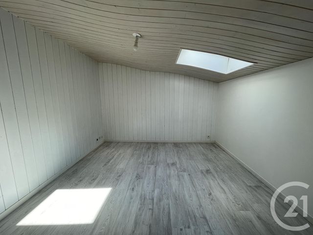 Maison à louer - 4 pièces - 138,14 m2 - Camblanes Et Meynac - 33 - AQUITAINE