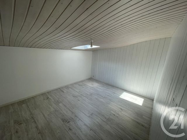 Maison à louer - 4 pièces - 138,14 m2 - Camblanes Et Meynac - 33 - AQUITAINE