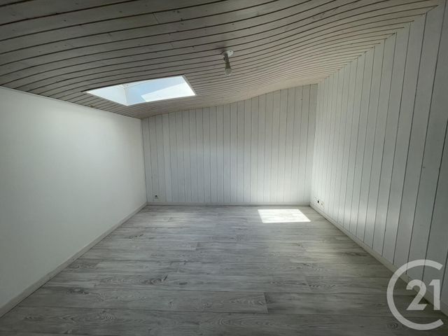 Maison à louer - 4 pièces - 138,14 m2 - Camblanes Et Meynac - 33 - AQUITAINE