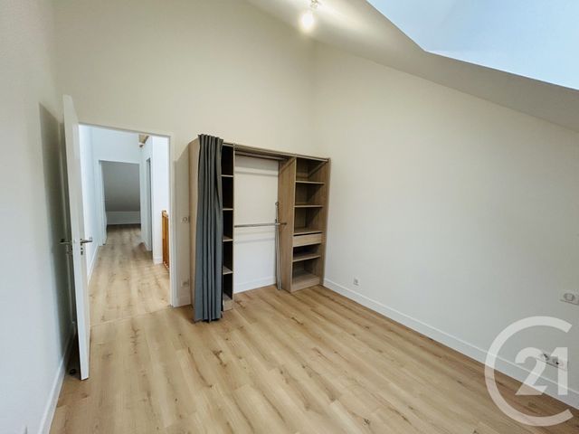 Appartement T3 à louer - 2 pièces - 50,98 m2 - Leognan - 33 - AQUITAINE