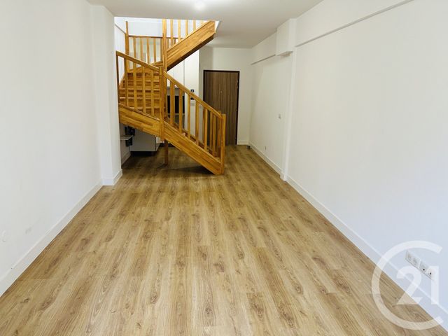 Appartement T3 à louer - 2 pièces - 50,98 m2 - Leognan - 33 - AQUITAINE