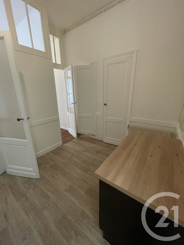 Appartement F2 &agrave; louer - 2 pi&egrave;ces - 56,10 m2 - Bordeaux - 33 - AQUITAINE
