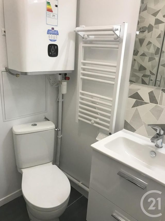 Appartement T1 &agrave; louer - 1 pi&egrave;ce - 17,69 m2 - Bordeaux - 33 - AQUITAINE