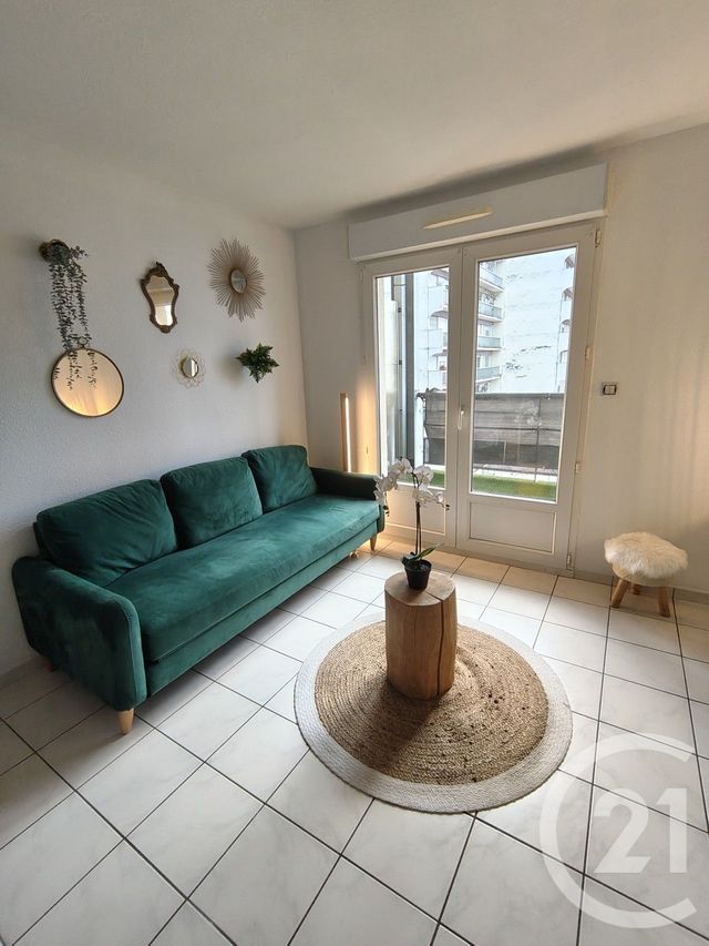 Appartement T3 à louer - 3 pièces - 49,58 m2 - Bordeaux - 33 - AQUITAINE
