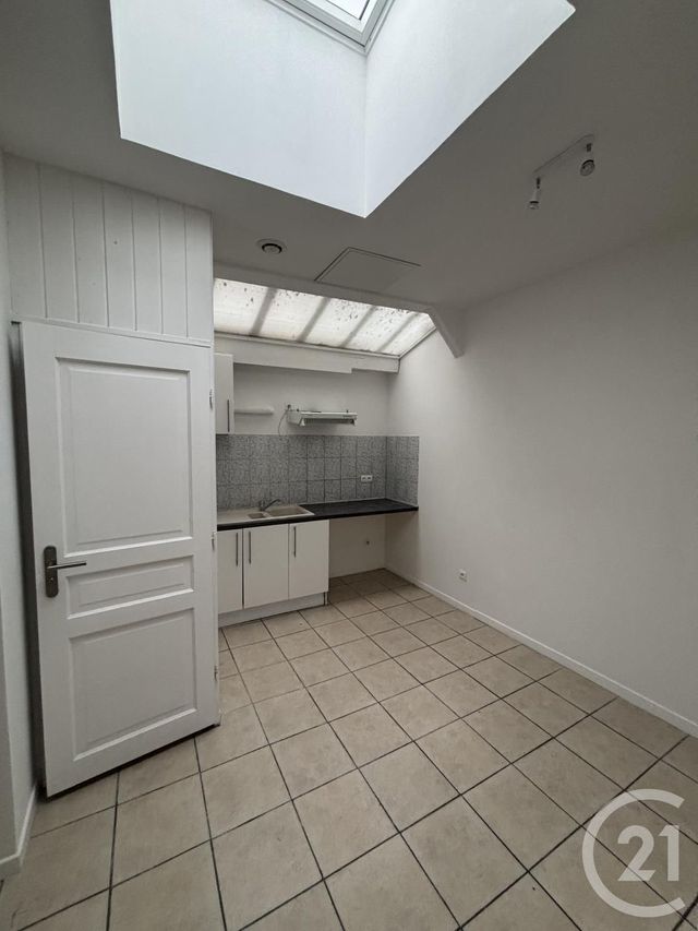 Appartement Studio à louer - 1 pièce - 25,15 m2 - Talence - 33 - AQUITAINE