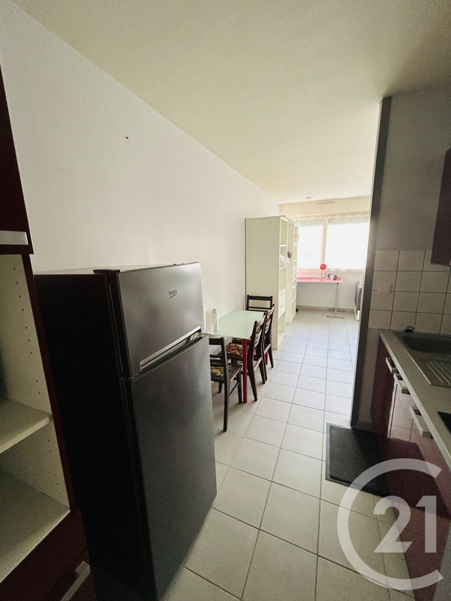 Appartement Studio &agrave; louer - 1 pi&egrave;ce - 27,25 m2 - Bordeaux - 33 - AQUITAINE