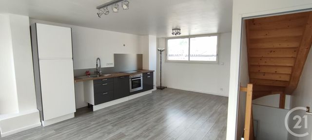 Maison à louer - 4 pièces - 92,50 m2 - Talence - 33 - AQUITAINE