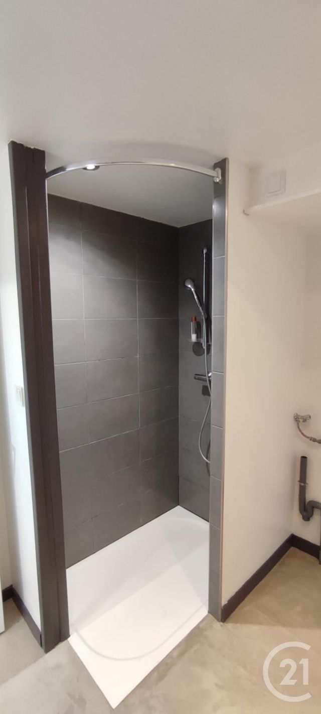 Maison à louer - 4 pièces - 92,50 m2 - Talence - 33 - AQUITAINE