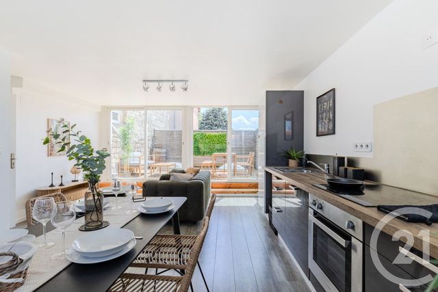 Maison &agrave; louer - 4 pi&egrave;ces - 92,50 m2 - Talence - 33 - AQUITAINE