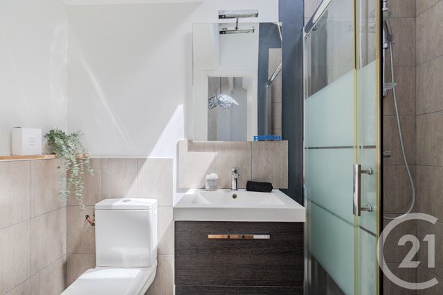 Maison &agrave; louer - 4 pi&egrave;ces - 92,50 m2 - Talence - 33 - AQUITAINE