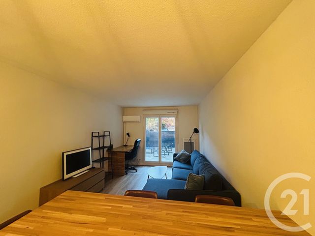 Afficher la photo en grand Appartement T2 à louer - 2 pièces - 37,50 m2 - Bordeaux - 33 - AQUITAINE