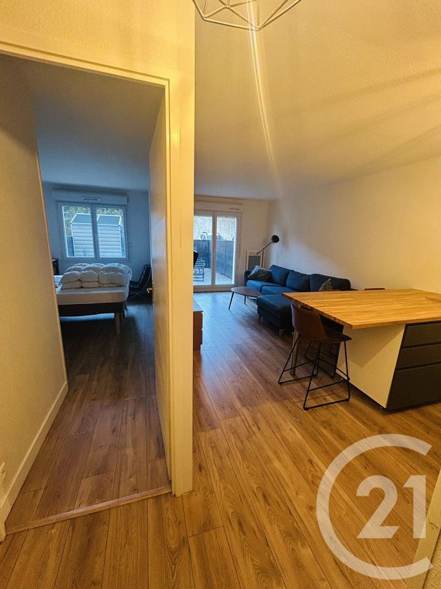 Afficher la photo en grand Appartement T2 à louer - 2 pièces - 37,50 m2 - Bordeaux - 33 - AQUITAINE