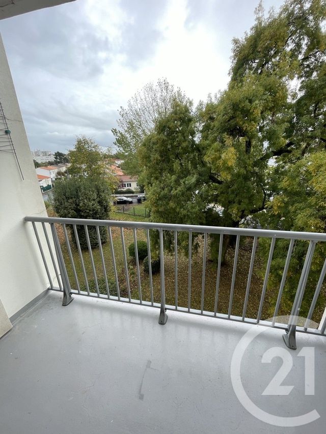 Appartement T3 à louer - 3 pièces - 73,42 m2 - Talence - 33 - AQUITAINE