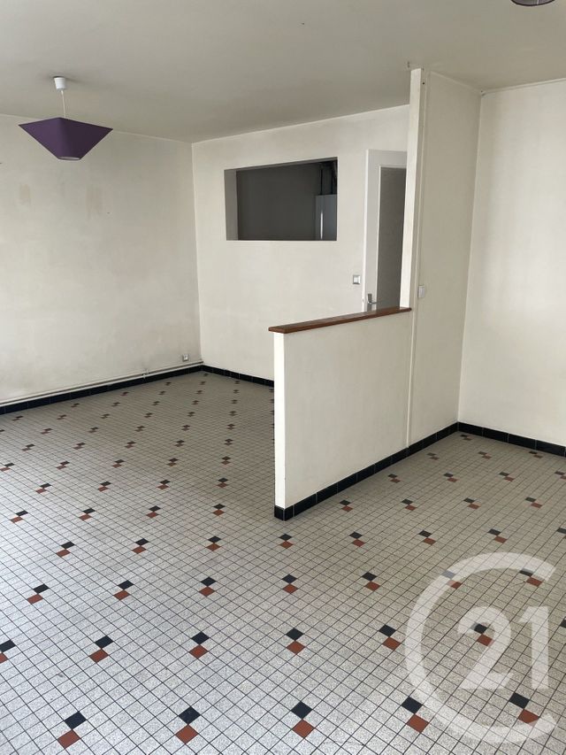Appartement F1 &agrave; louer - 1 pi&egrave;ce - 38 m2 - Bordeaux - 33 - AQUITAINE