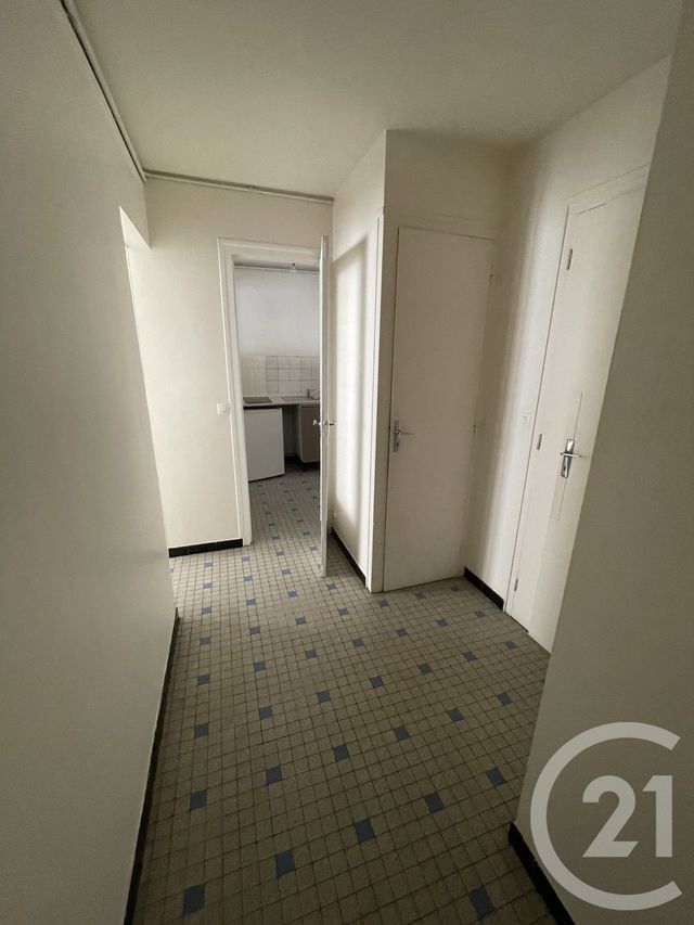 Appartement F1 &agrave; louer - 1 pi&egrave;ce - 38 m2 - Bordeaux - 33 - AQUITAINE