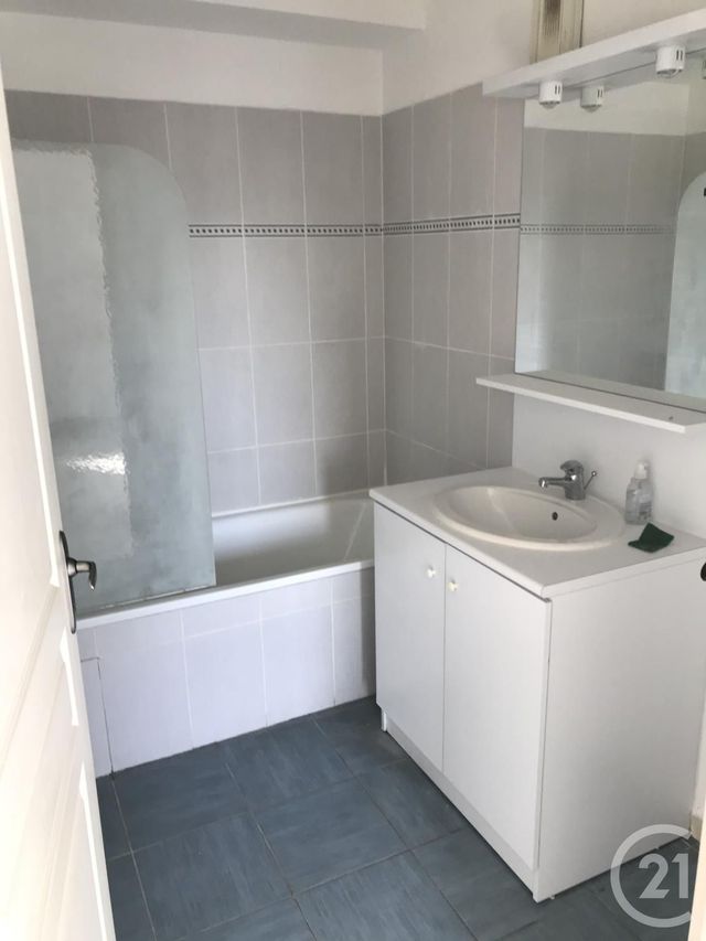 Afficher la photo en grand Appartement F2 à louer - 2 pièces - 58 m2 - Bordeaux - 33 - AQUITAINE