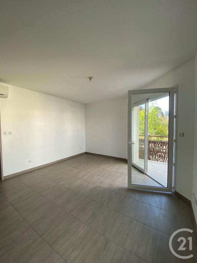 Afficher la photo en grand Appartement T4 à louer - 4 pièces - 89,83 m2 - Merignac - 33 - AQUITAINE