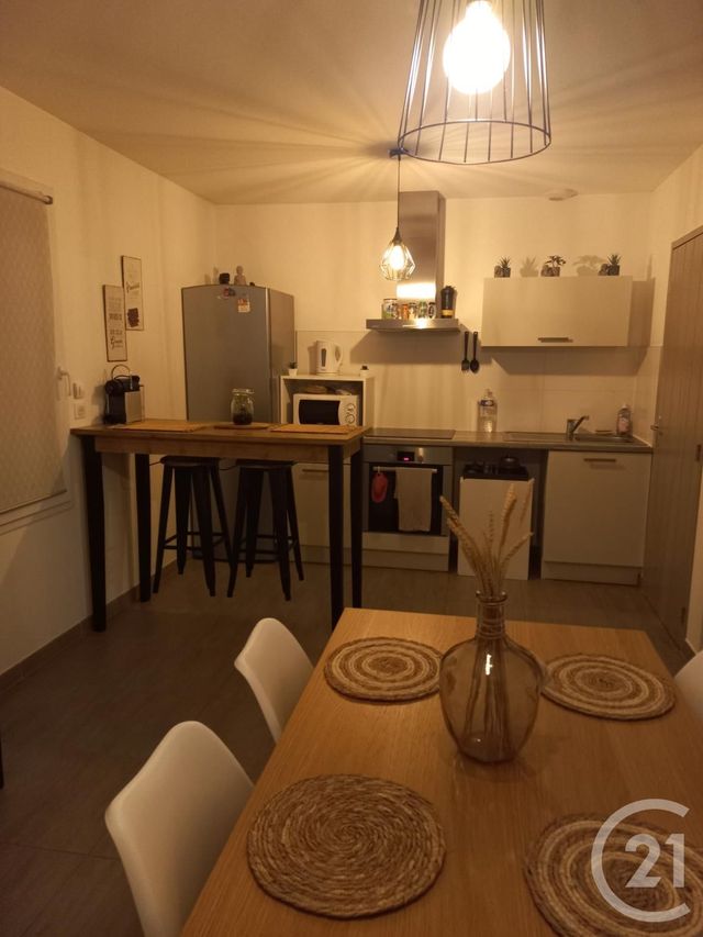 Afficher la photo en grand Appartement T4 à louer - 4 pièces - 89,83 m2 - Merignac - 33 - AQUITAINE