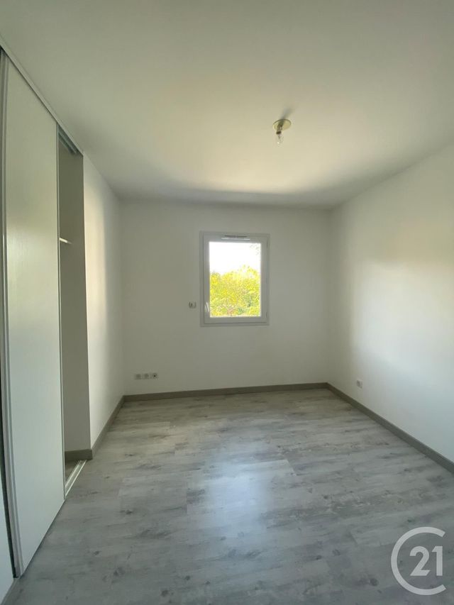 Afficher la photo en grand Appartement T4 à louer - 4 pièces - 89,83 m2 - Merignac - 33 - AQUITAINE