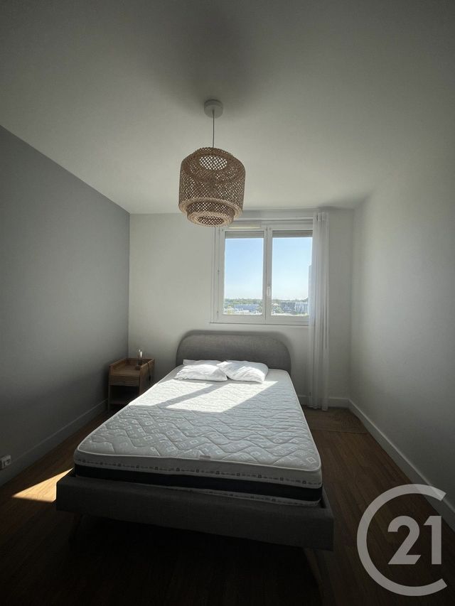 Appartement T5 à louer - 5 pièces - 76,76 m2 - Gradignan - 33 - AQUITAINE