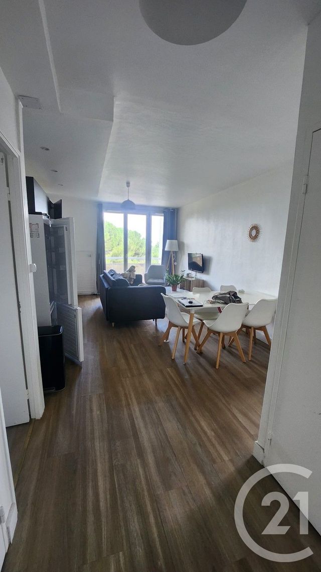 Appartement T5 à louer - 5 pièces - 76,76 m2 - Gradignan - 33 - AQUITAINE
