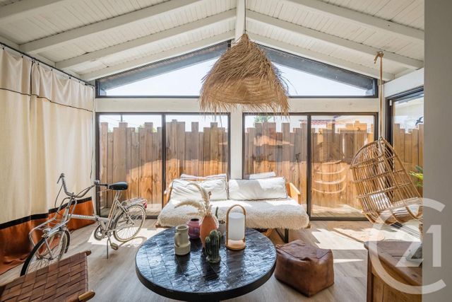 Maison &agrave; louer - 4 pi&egrave;ces - 137,75 m2 - Villenave D Ornon - 33 - AQUITAINE