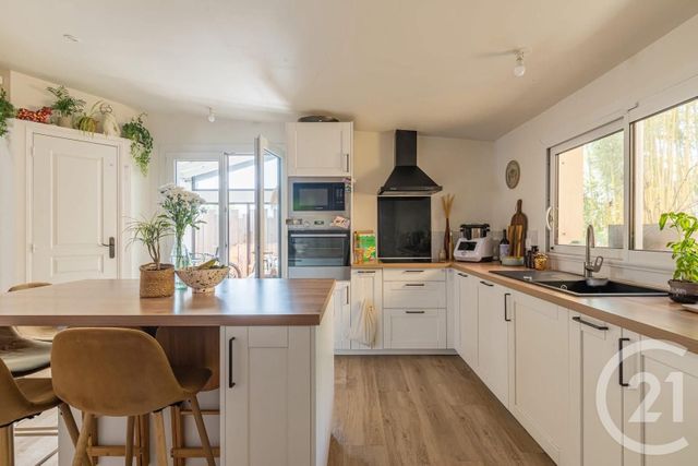 Maison &agrave; louer - 4 pi&egrave;ces - 137,75 m2 - Villenave D Ornon - 33 - AQUITAINE