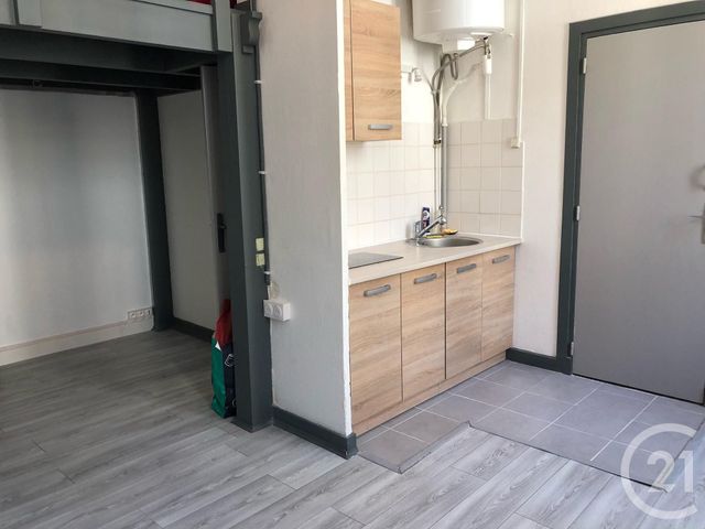 Appartement Studio &agrave; louer - 1 pi&egrave;ce - 22,41 m2 - Bordeaux - 33 - AQUITAINE