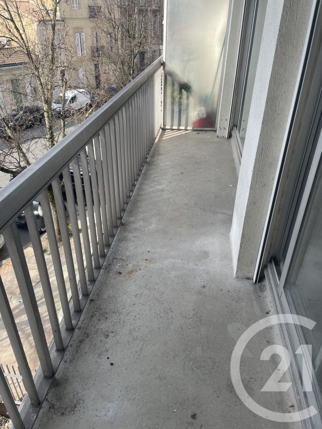 Appartement T1 &agrave; louer - 1 pi&egrave;ce - 31,17 m2 - Bordeaux - 33 - AQUITAINE