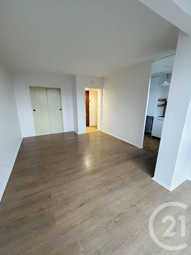 Appartement T1 &agrave; louer - 1 pi&egrave;ce - 27,84 m2 - Bordeaux - 33 - AQUITAINE