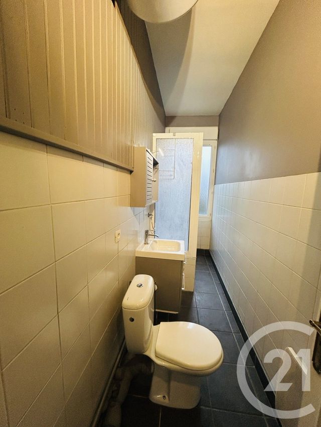 Appartement T2 &agrave; louer - 2 pi&egrave;ces - 45,77 m2 - Bordeaux - 33 - AQUITAINE